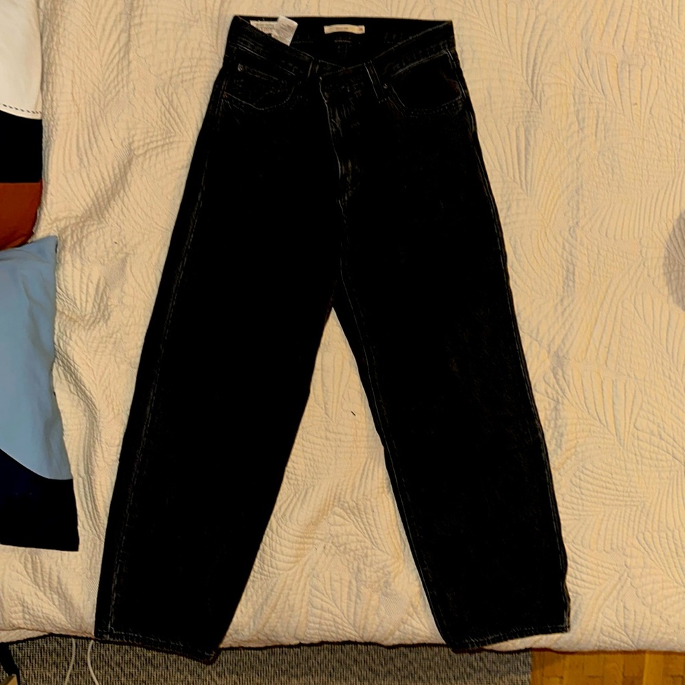 Levi’s Baggy Dad Jeans